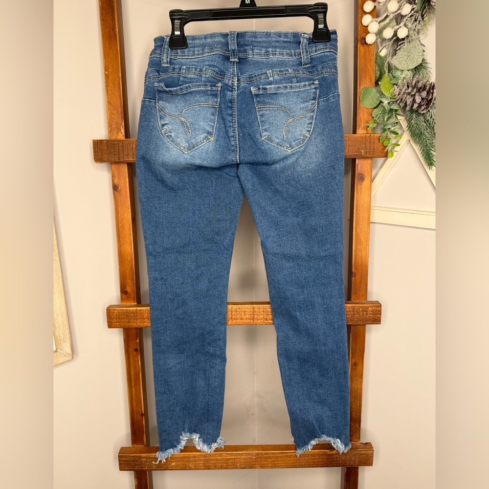 Girls YMI Distressed Skinny Jeans - Picture 2 of 4
